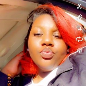 Meet your Posher, Tenethia